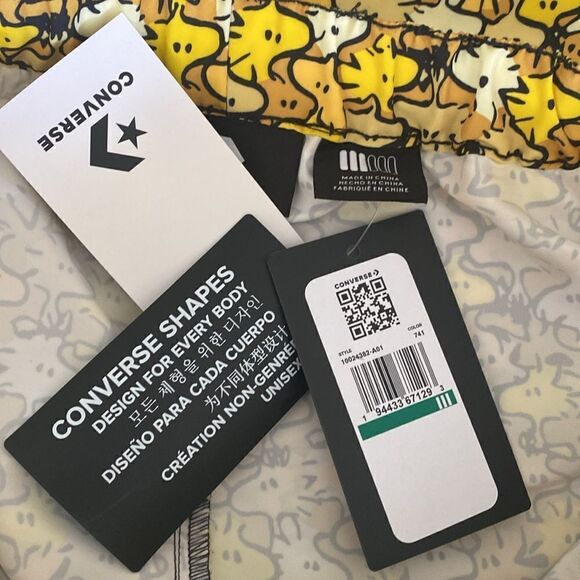 NWT Limited-Edition Converse x Peanuts Gender Neutral Board Shorts - RARE - Picture 10 of 12